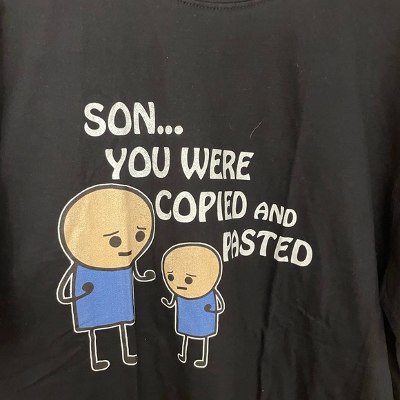 Mend brand new cyanide and happiness tshirt - Picture 2 of 3